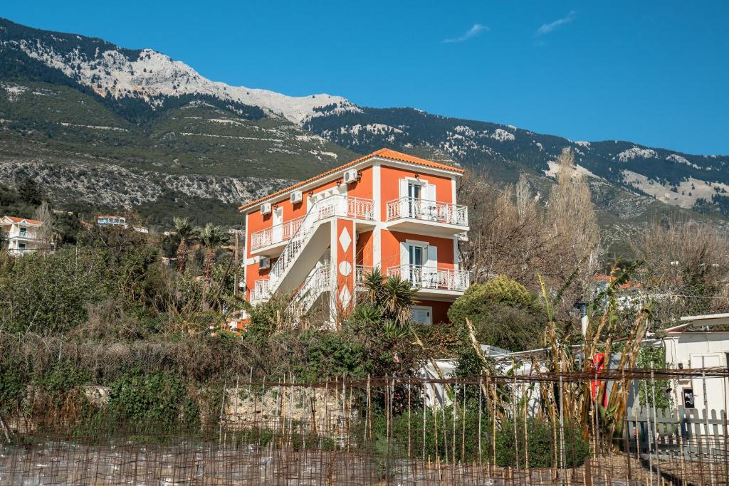 Nespecifikovaný výhled na hory nebo výhled na hory při pohledu z apartmánu