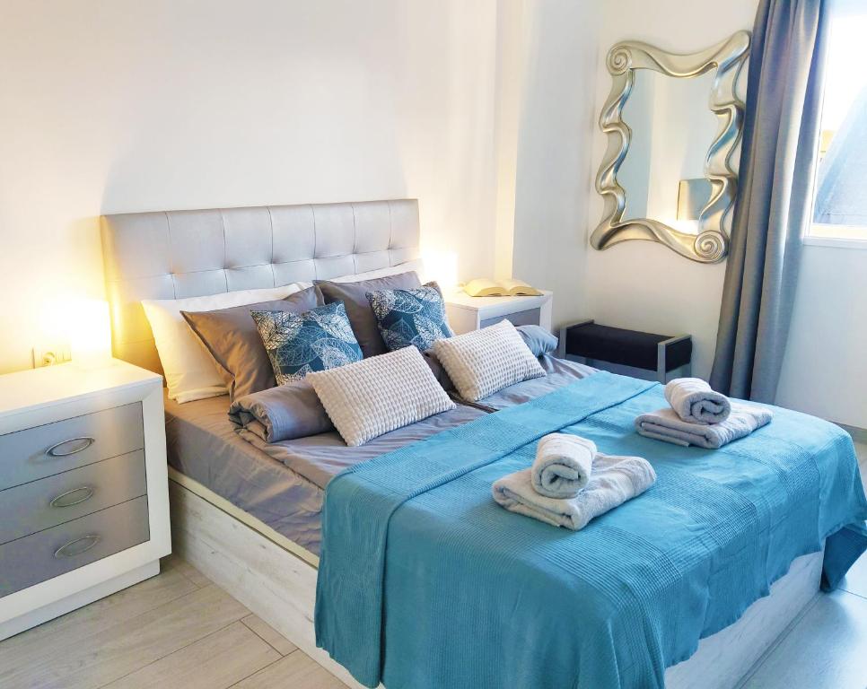 Postel nebo postele na pokoji v ubytování Torres Del Sol Luxury Las Americas