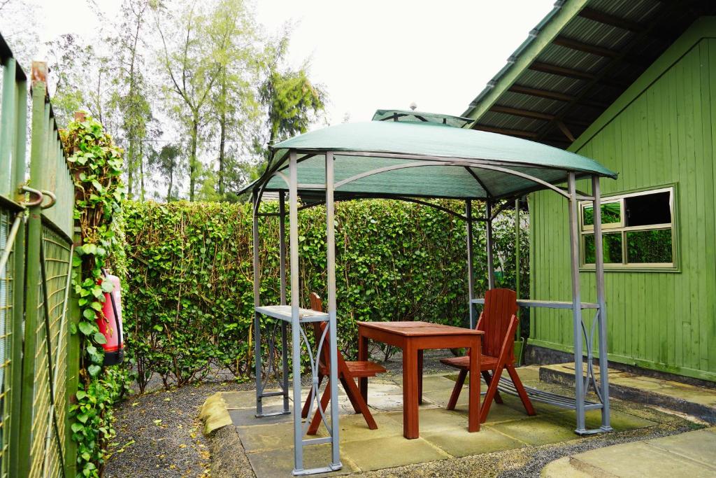 Patio nebo venkovní prostory v ubytování Stedmak Gardens Karen