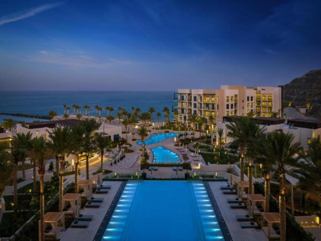 Bazén v ubytování Ocean View Address Beach Resort Fujairah فندق و منتجع شاطئ العنوان الفجيره nebo v jeho okolí