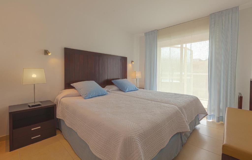 Marina Palace by Intercorp Hotel Group, Bahia de Sant Antoni ...