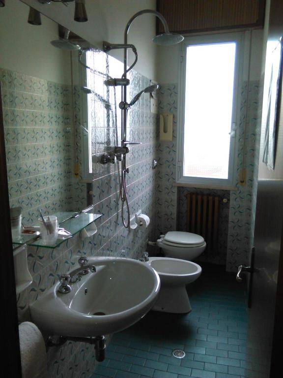 Koupelna v ubytování Hotel Azzurra