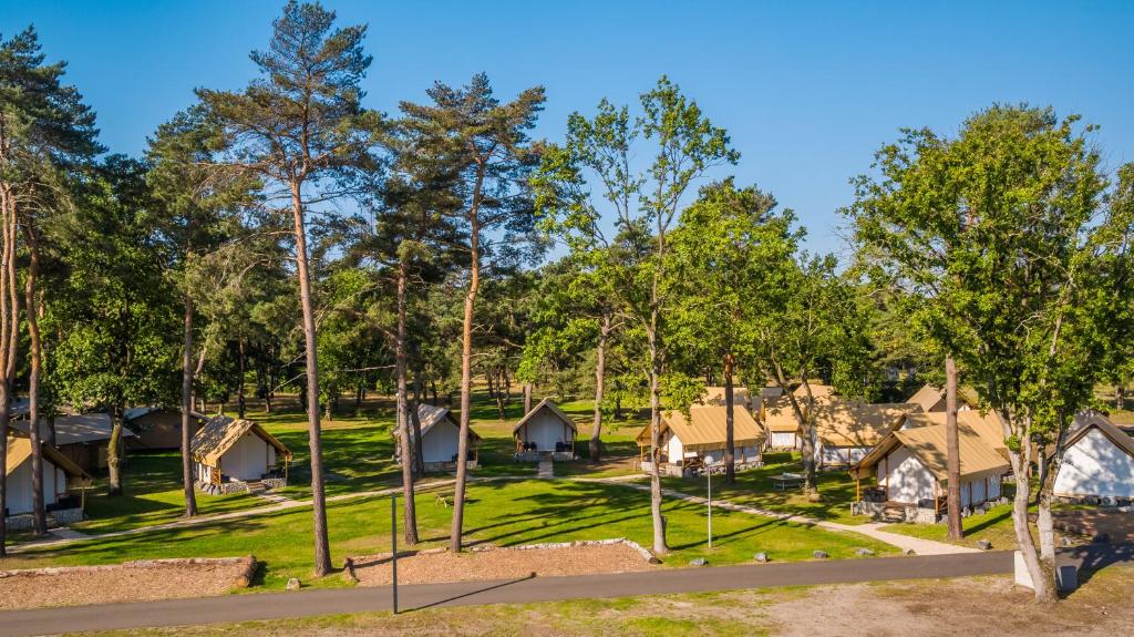EuroParcs Zilverstrand - Pebble Lodge XL 6
