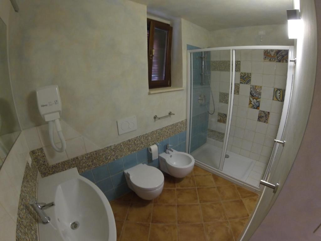Łazienka w obiekcie Tenuta Conte Ruggero