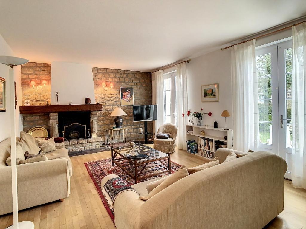 Maison de charme proche centre ville, Avranches (updated prices 2026)