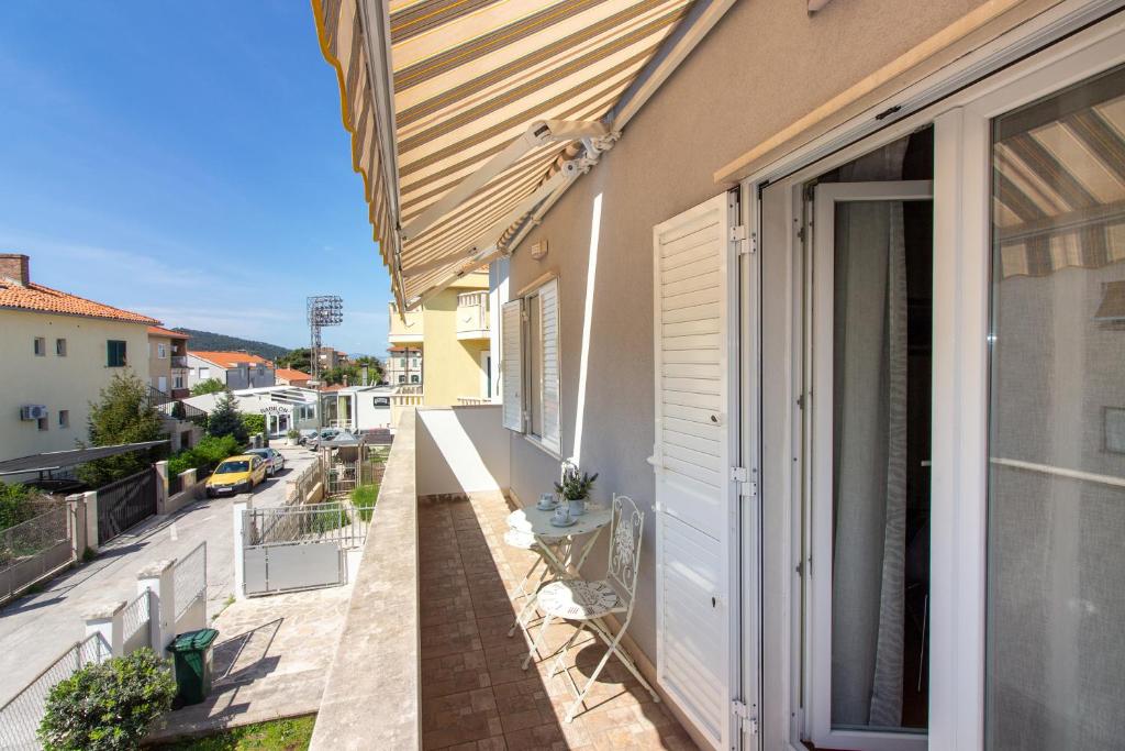 Budova, v ktorej sa apartmán nachádza