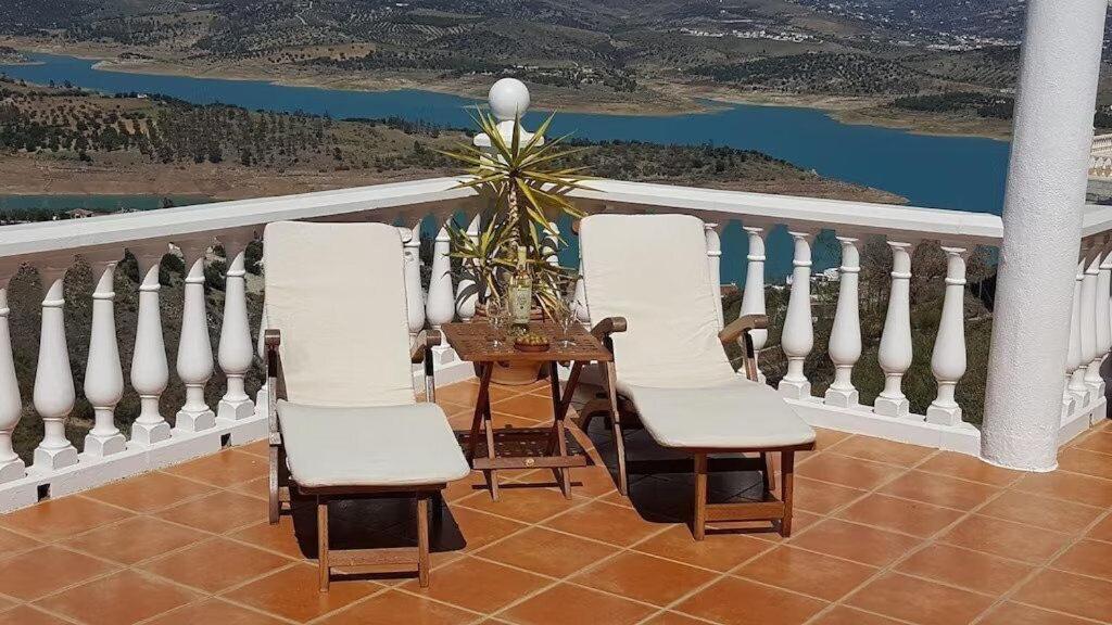 En balkong eller terrass på Casa Juan Lake Vinuela