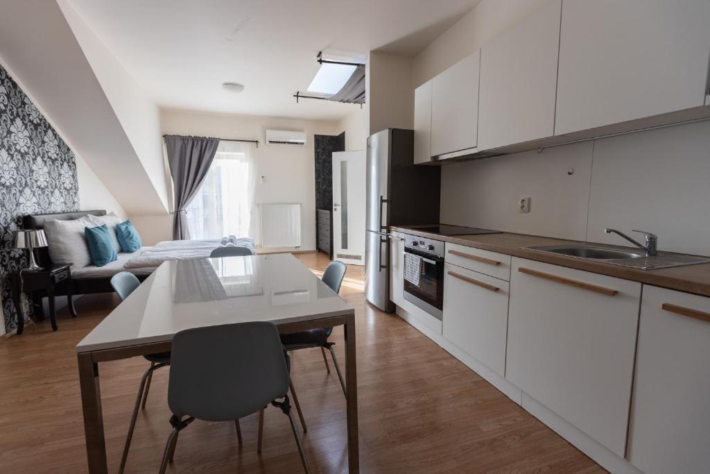 
Two-Bedroom Apartment with Balcony (7 Adults)
