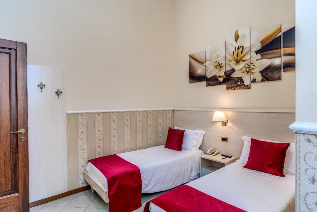 Hotel Ottaviano Augusto - Resim 6