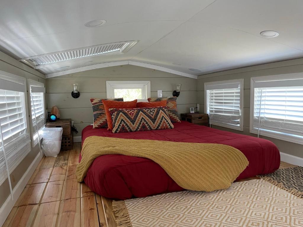 TaHOW, Huntsville (updated prices 2024)