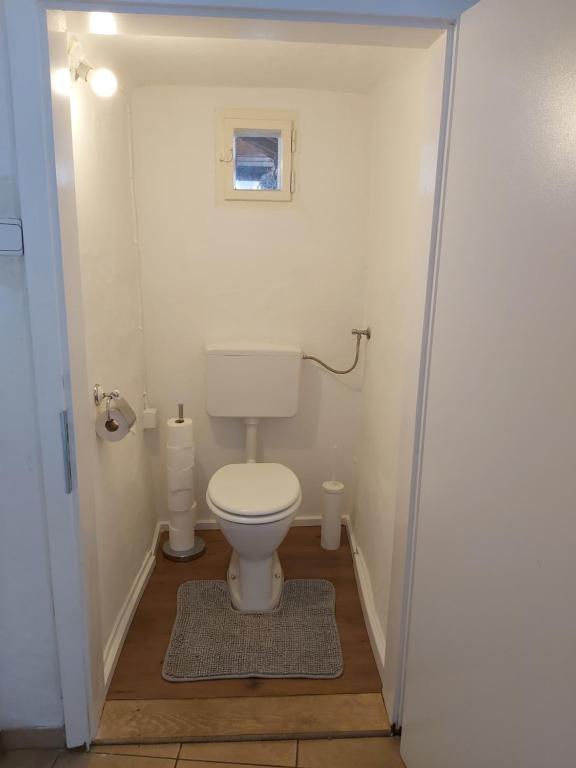 Koupelna v ubytování Zimmer Donaustrand