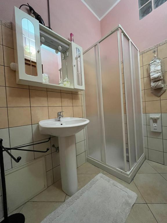 Koupelna v ubytování B&B Su Maimoni