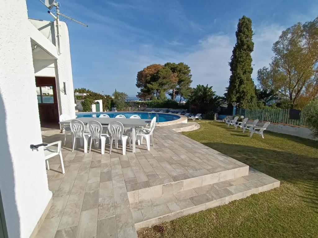 The swimming pool at or close to VILLA TAI