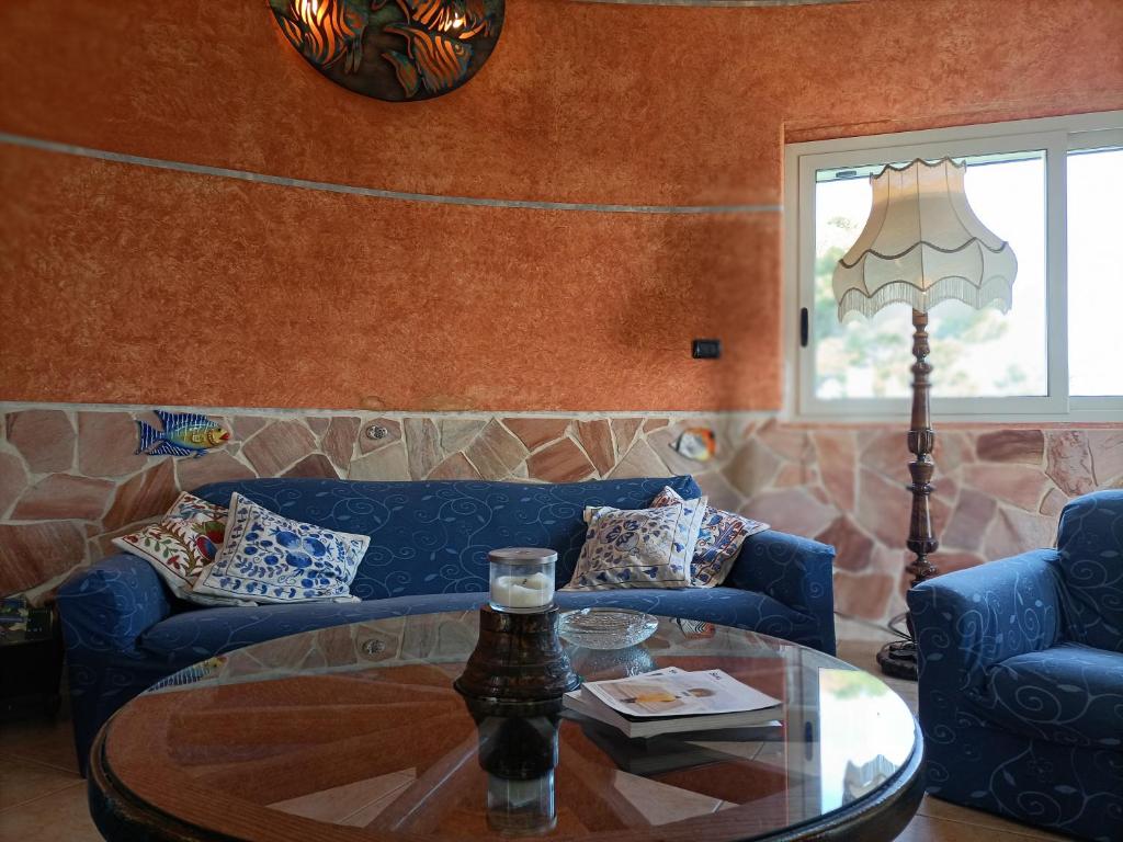 A seating area at VILLA TAI