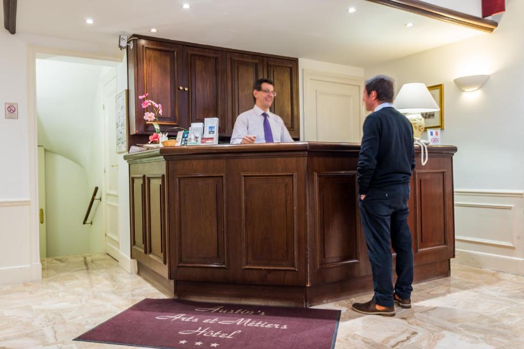 Austin's Arts Et Metiers Hotel - Resim 7