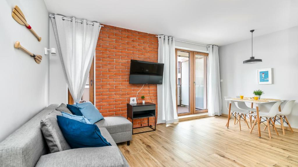 STEGNA PARK C Apartamenty Piamola WiFi, bezpłatne solarium - 1