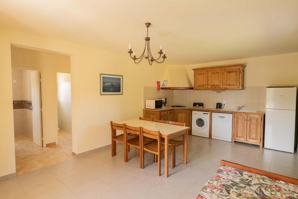 Kuchyň nebo kuchyňský kout v ubytování Residence Mare e Sole