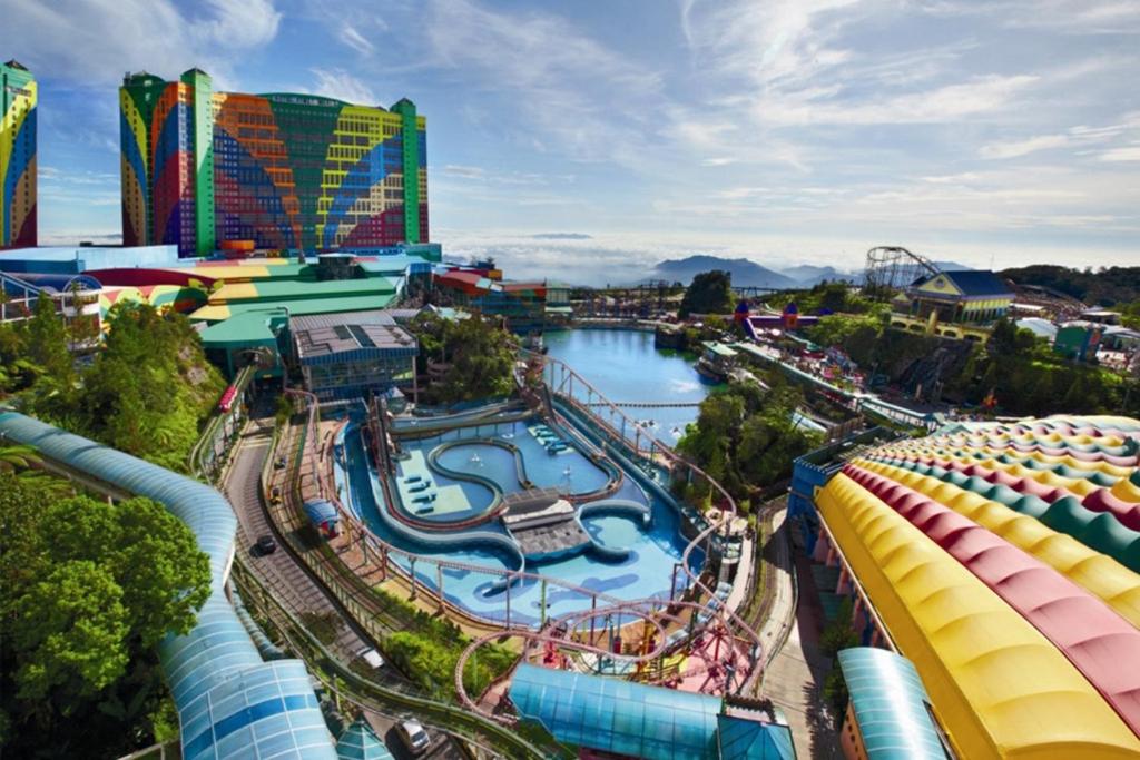 7pax-Genting Premium Outlet LARGEST Family Retro English Cottage -  F-Parking, Self C-In, Genting Highlands (updated prices 2026)