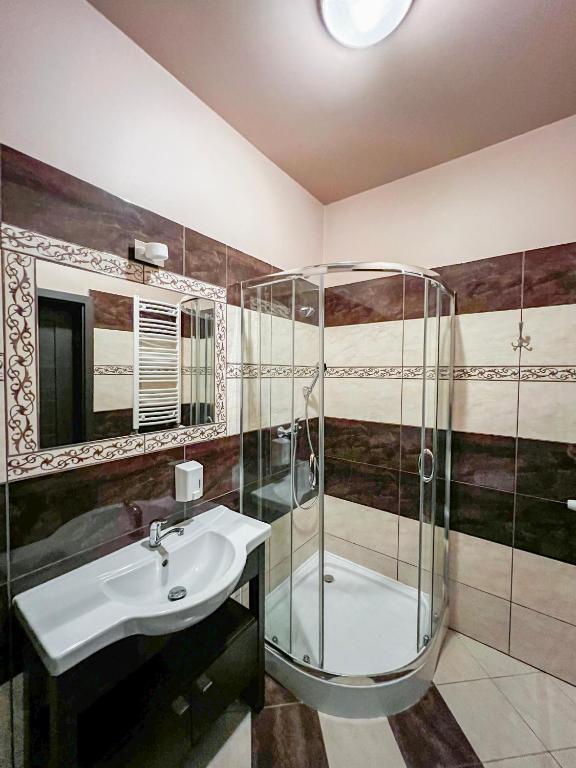 Noclegi Pod Lasem - 5