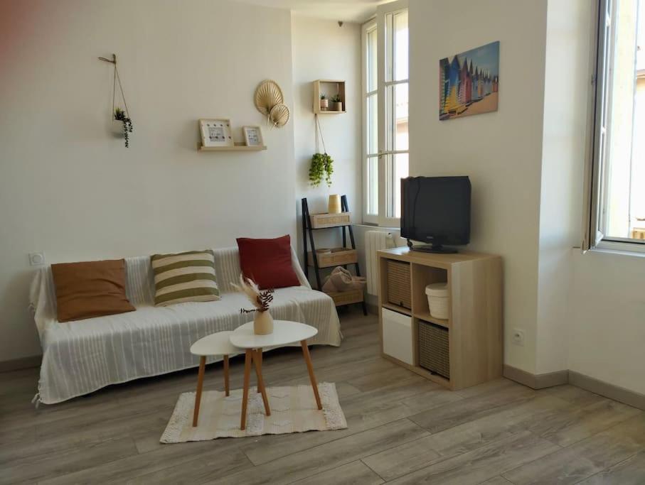 Fotografia z galérie ubytovania Studio cosy Toulon centre v destinácii Toulon