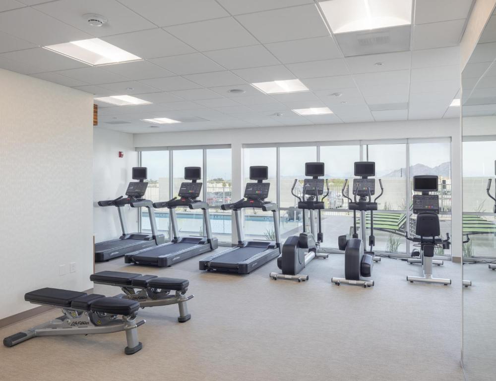 Fitness centrum a/nebo fitness zařízení v ubytování SpringHill Suites by Marriott Tucson at The Bridges