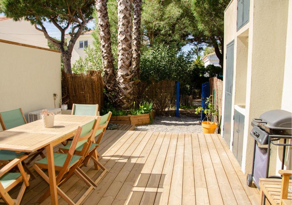 Fotografia z galérie ubytovania La Capte, A 2min de la mer, Terrasse-Wifi-Parking gratuit v destinácii Hyères