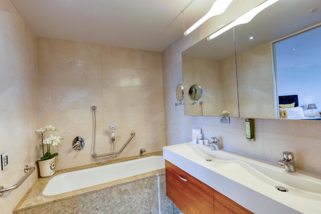 Vannituba majutusasutuses Marsden Suites Nautilus Orewa