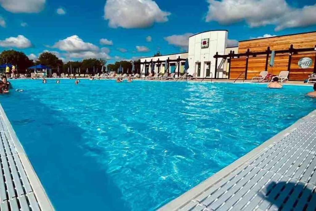 Luxury Holiday Home at Tattershall Lakes, Tattershall Updated 2024 Prices