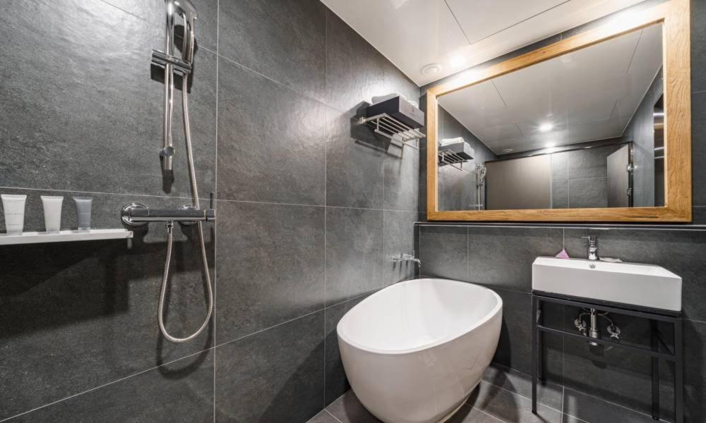 Koupelna v ubytování Anseong Nomad Hotel