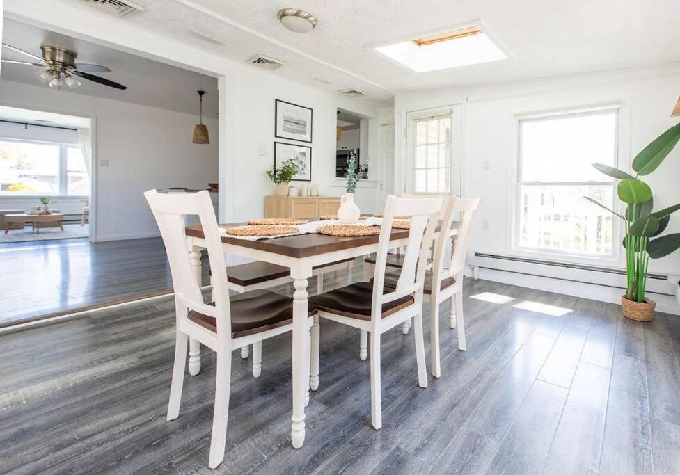 Fotografie z fotogalerie ubytování Cozy getaway - 5 min drive to beach v destinaci Cape May