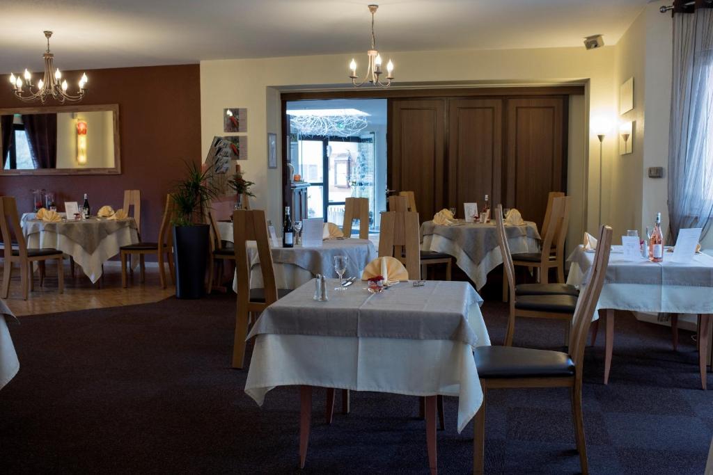 Restaurace v ubytování Hotel Restaurant Le Coquelicot