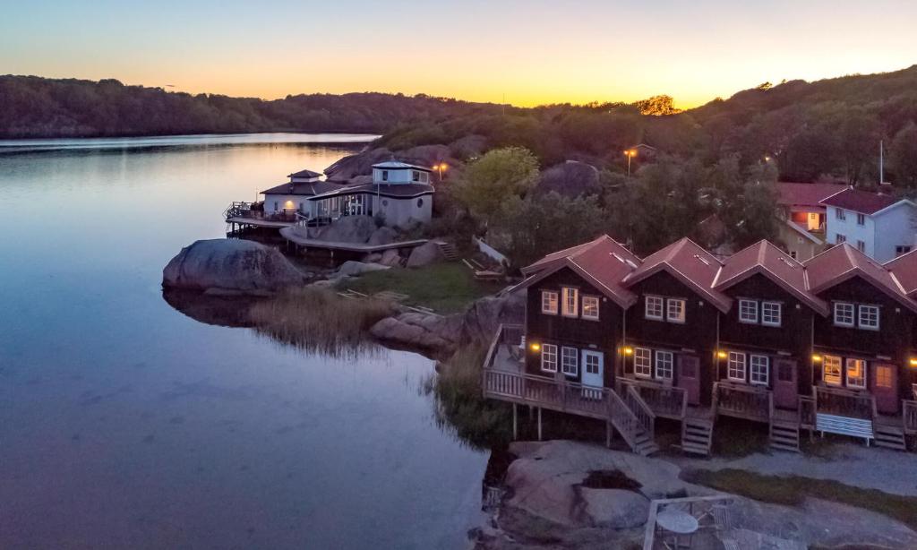 Et luftfoto af Nösund Havshotell