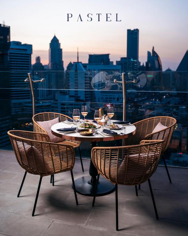 Aira Hotel Bangkok Sukhumvit 11 - Resim 4