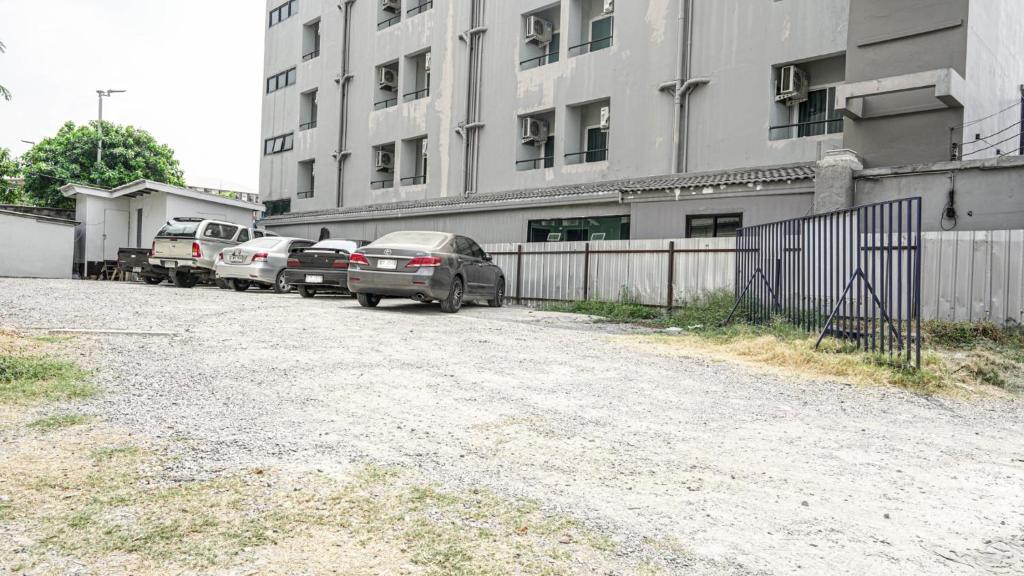 RoomQuest Bangkok Don Mueang Airport - Resim 24