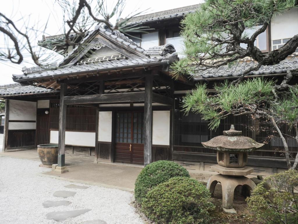 Budova, kde se ryokan nachází