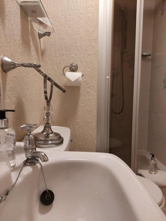 The Cnoc Hotel - Budget Double Or Twin Room