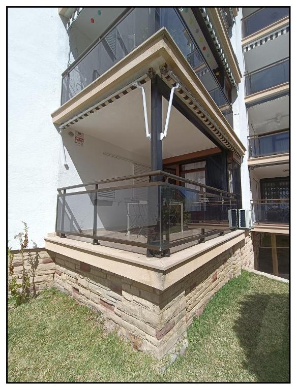 Budova, v ktorej sa apartmán nachádza