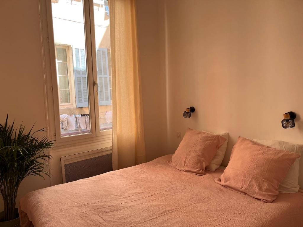 Cama ou camas em um quarto em Le Panier de Blanche