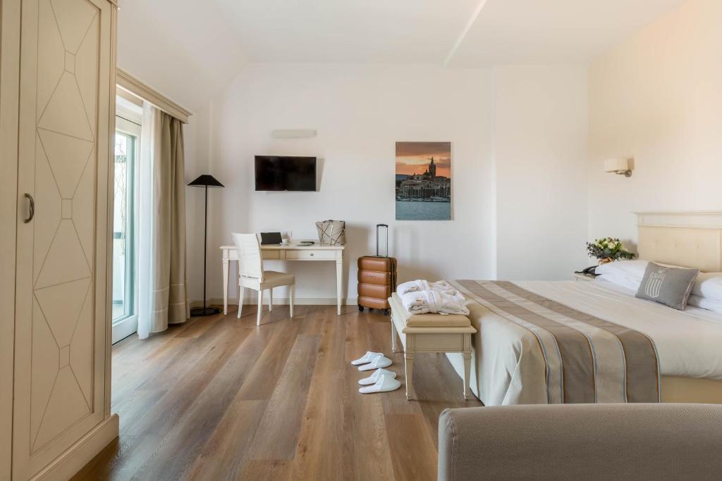 Hotel Catalunya - Junior Suite Met Balkon