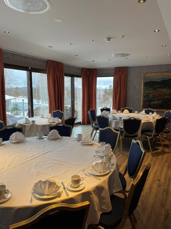 Restaurace v ubytování Klækken Hotel