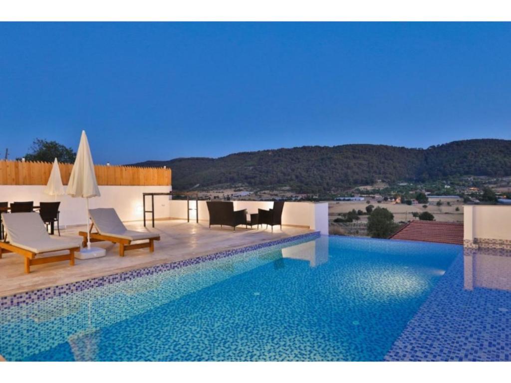 Villa Duruk 1 bed villa with pool, breakfast included