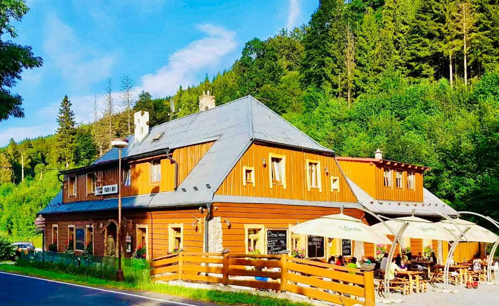 Pension U Tri Sedlaku pension U Jiřího, Ludvíkov (updated prices 2025)
