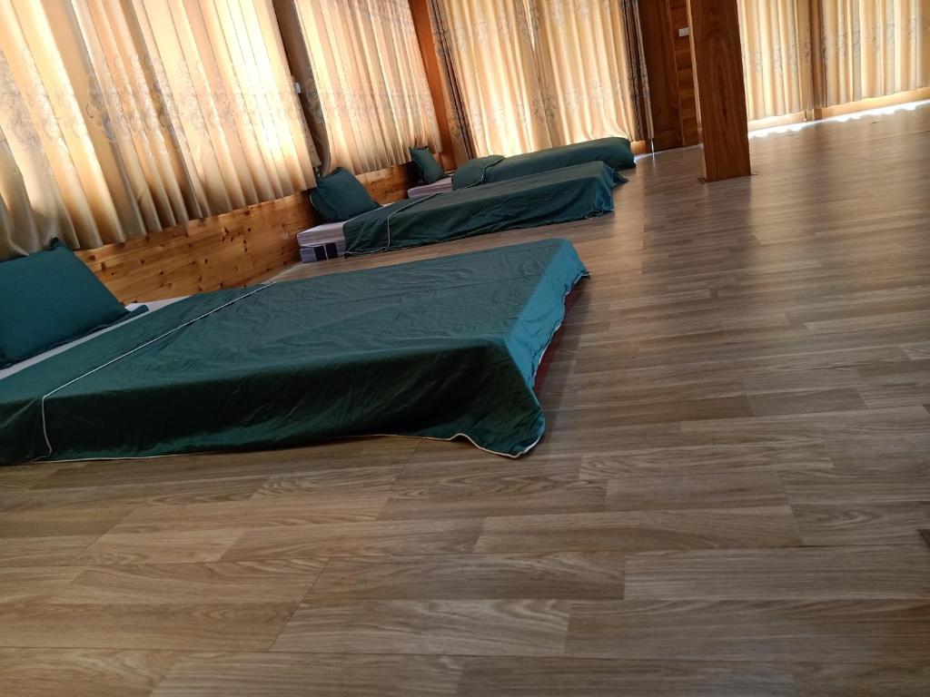 Hmong Wooden Home - 18