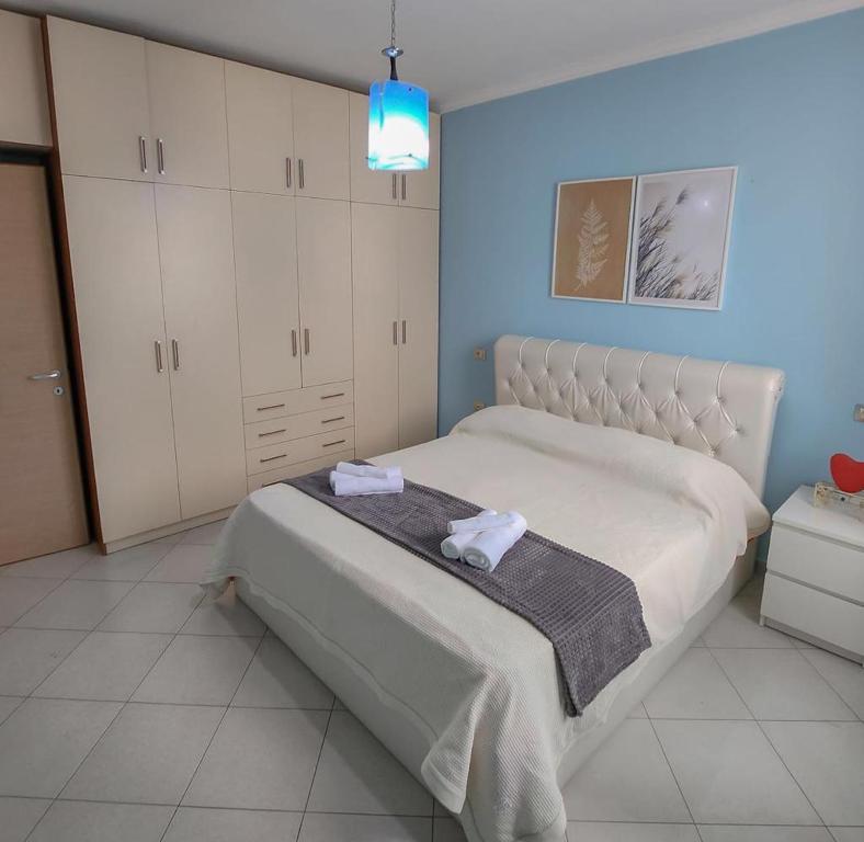 Claudia Seaside Apartment Shengjin - Image 3