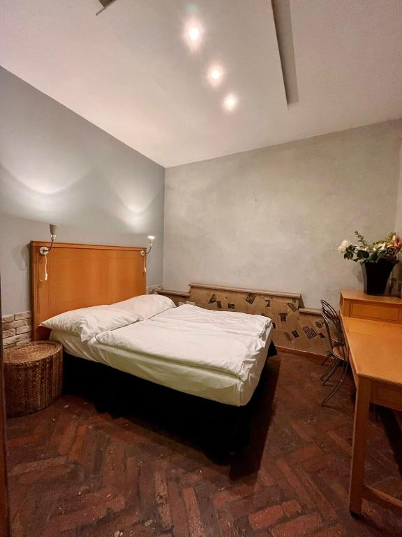Casa Italia Prague - Two-Bedroom Apartment
