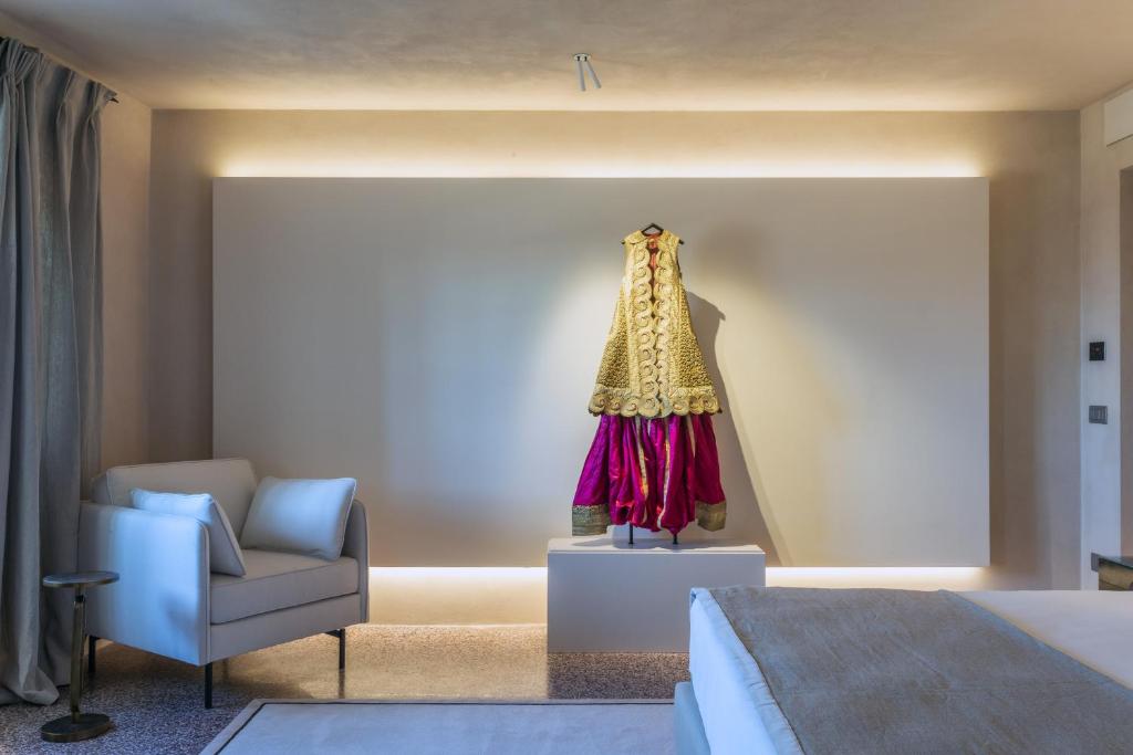 Hotel Palazzo Durazzo Suites - Resim 23