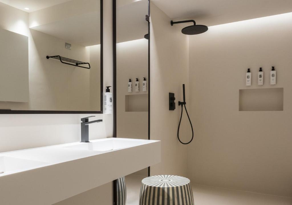 Koupelna v ubytování Hotel Palazzo Durazzo Suites
