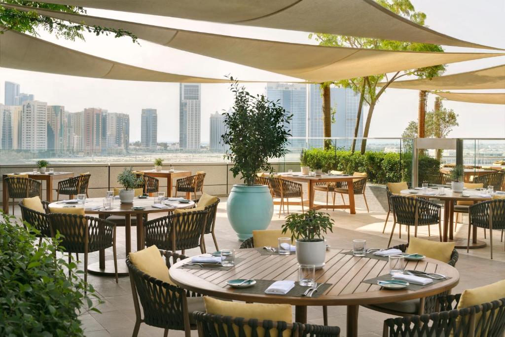 Restaurace v ubytování Rosewood Abu Dhabi