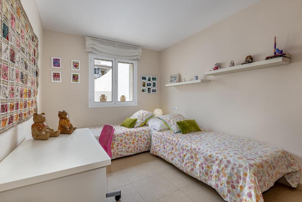 Fotografie z fotogalerie ubytování Seafront duplex apartment 200 m from Beach v destinaci Can Picafort