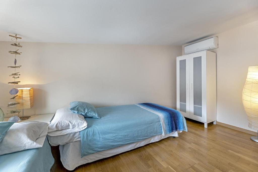 Fotografie z fotogalerie ubytování Seafront duplex apartment 200 m from Beach v destinaci Can Picafort